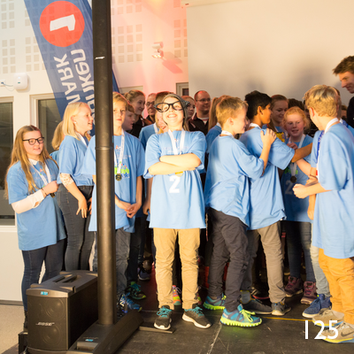 Studenter produserer First LEGO League 2015 på Gjøvik.